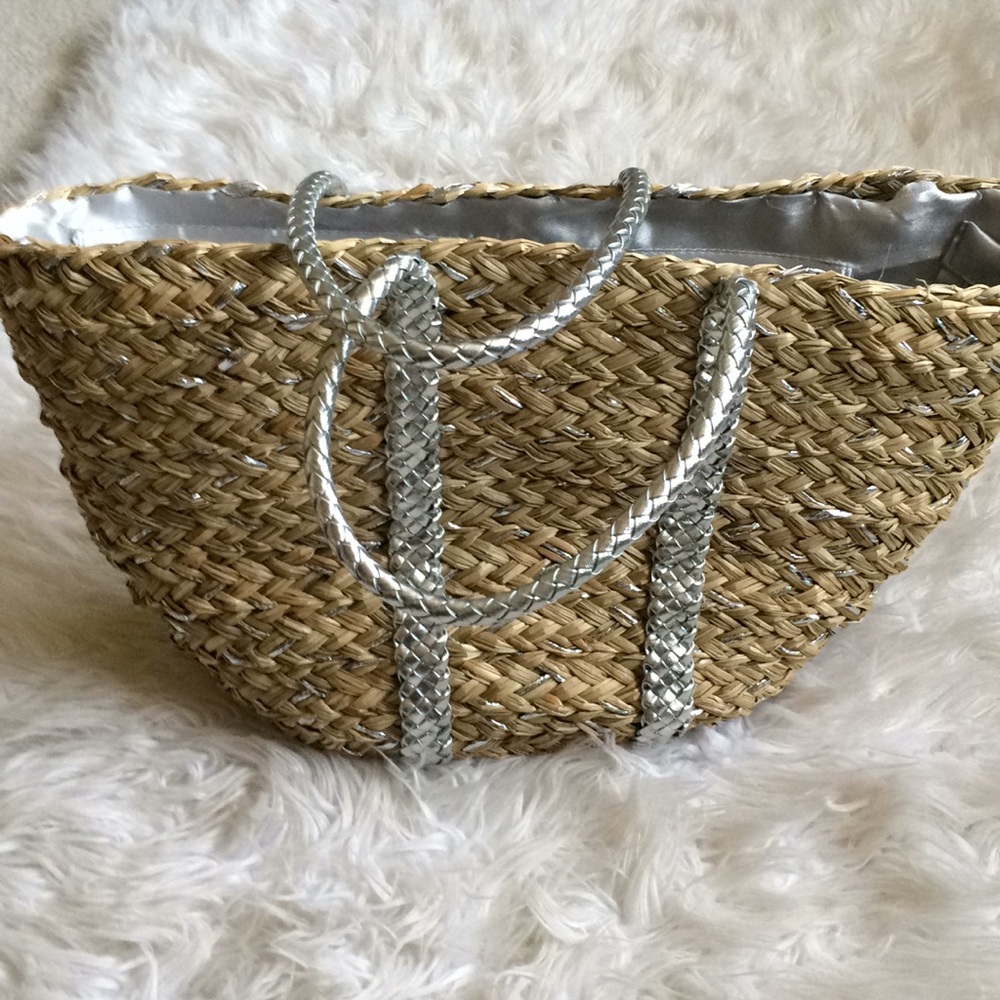Sun ‘n’Sand accessories silver & tan straw bag